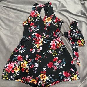 EXPRESS Flower rompers